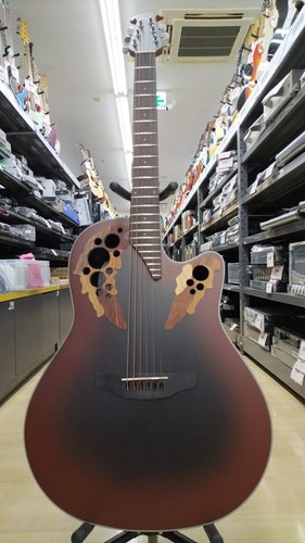 Guitare acoustique électrique